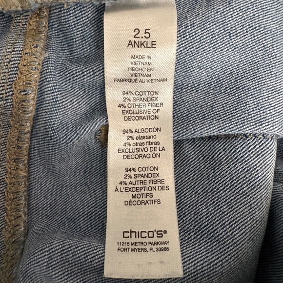 Chico's Perfect Stretch Girlfriend Slim Leg Zip Ankle Jeans - Light Wash, 14 - Picture 8 of 8
